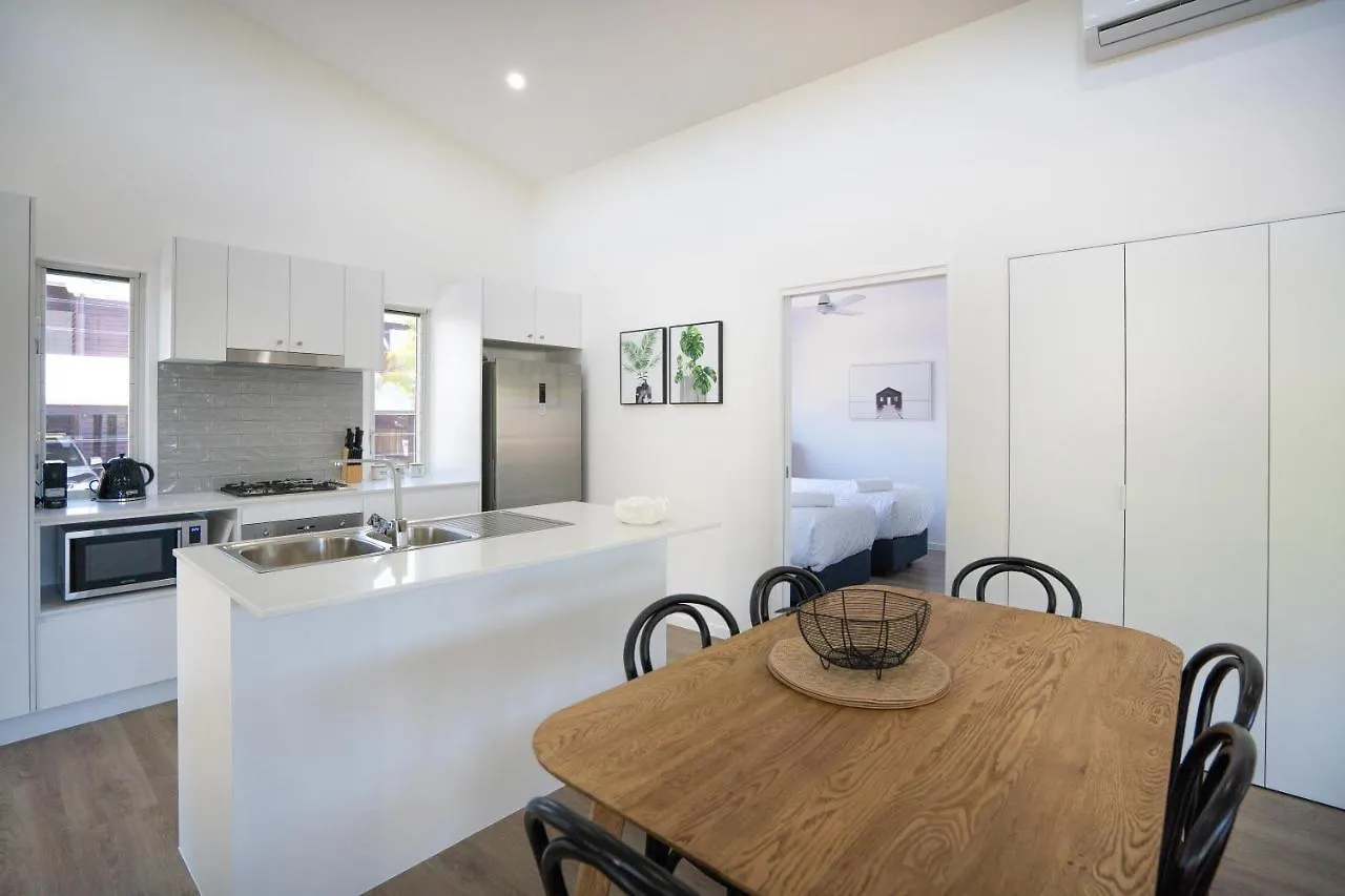 Crab Cottages Urangan