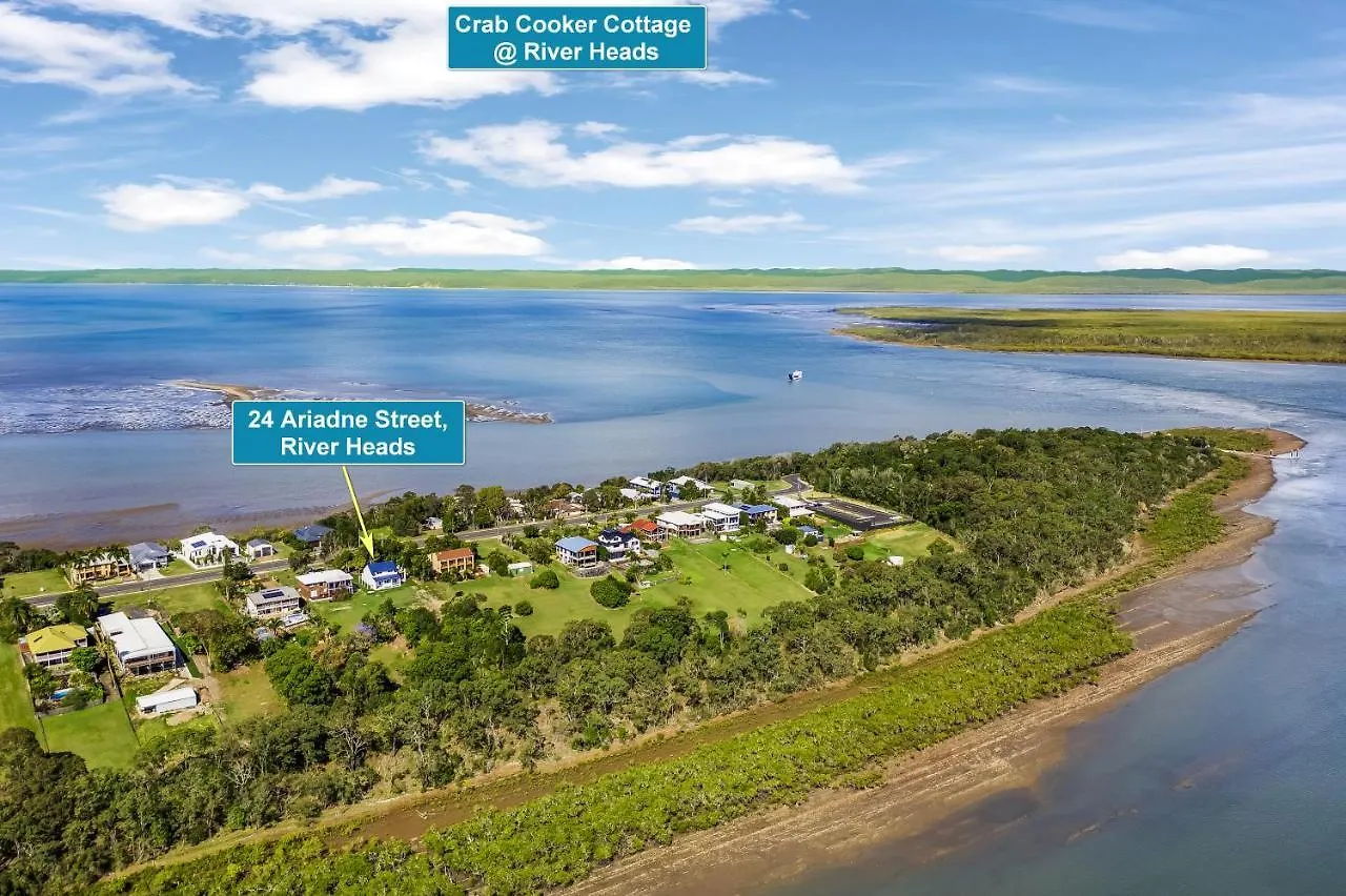 Crab Cottages Urangan 0*,